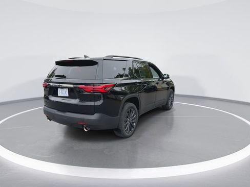 Used 2023 Chevrolet Traverse RS FWD image 7
