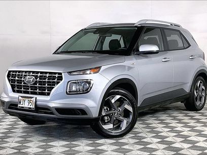 Used 2022 Hyundai Venue SEL