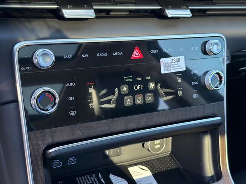New 2026 Genesis GV80 3.5T Advanced AWD/4WD image 31