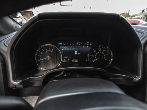 Used 2018 Ford F150 Platinum w/ Technology Package image 16