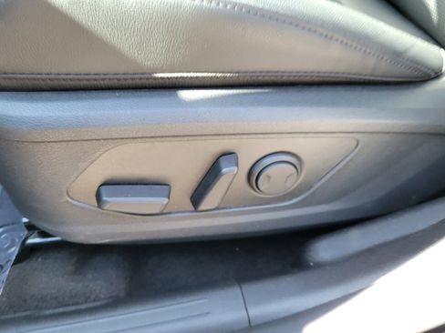Used 2026 Kia Sportage EX w/ EX Panorama Roof Package FWD image 17