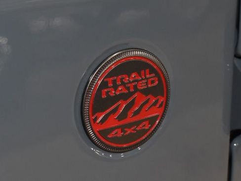 Used 2024 Jeep Wrangler Unlimited Rubicon w/ Convenience Group AWD/4WD image 36