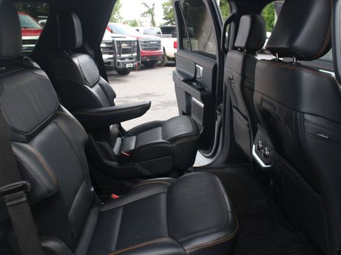Used 2025 Ford Expedition Tremor AWD/4WD image 41