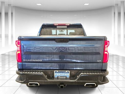 Used 2021 Chevrolet Silverado 1500 LT Trail Boss w/ Convenience Package II image 4