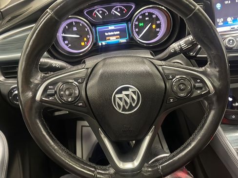 Used 2019 Buick Envision Essence w/ LPO, Active Package AWD/4WD image 4