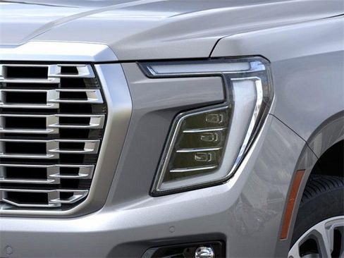 New 2026 GMC Yukon Denali image 10