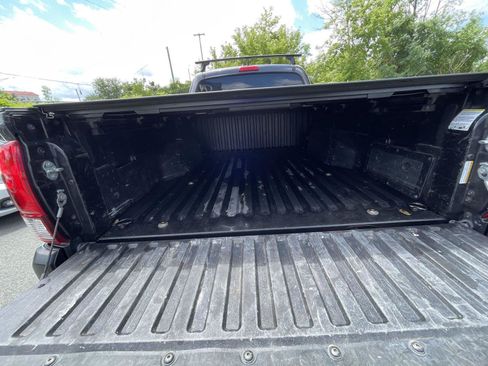 Used 2021 Toyota Tacoma SR AWD/4WD image 21