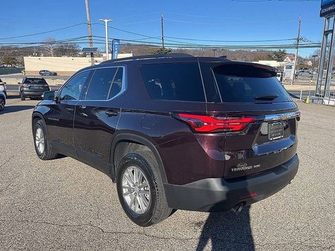 Used 2023 Chevrolet Traverse LT image 5