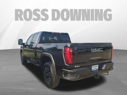 Used 2025 GMC Sierra 2500 Denali Ultimate w/ Max Trailering Package AWD/4WD image 6