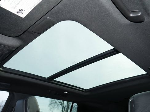 Used 2021 Cadillac Escalade ESV Sport w/ Driver Assist Tech Package image 3