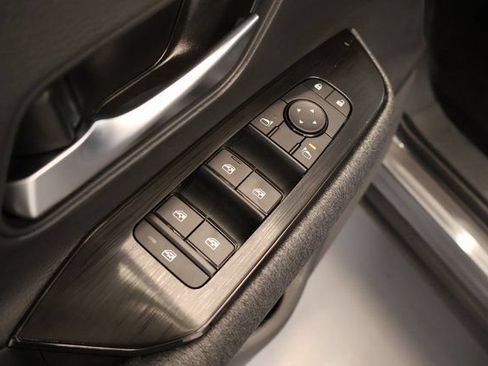 New 2026 Nissan Kicks SV w/ Cold Weather Package FWD image 11