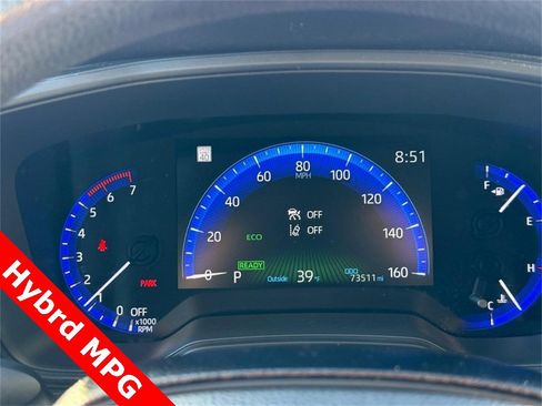 Used 2021 Toyota Corolla LE image 22