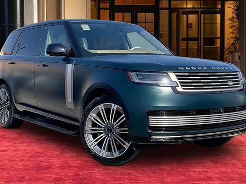 New 2026 Land Rover Range Rover SV AWD/4WD image 20