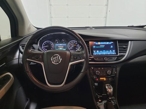 Used 2018 Buick Encore Preferred image 12