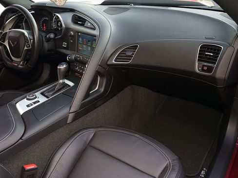 Used 2017 Chevrolet Corvette Z06 image 11
