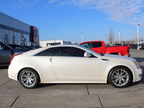 Used 2011 Cadillac CTS Premium image 6
