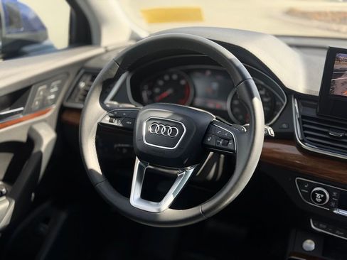 Used 2023 Audi Q5 2.0T Premium w/ Convenience Package AWD/4WD image 12
