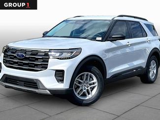 New 2026 Ford Explorer Active RWD video 1