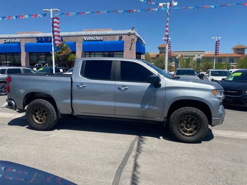 Used 2023 Chevrolet Silverado 1500 RST w/ Convenience Package II AWD/4WD image 5