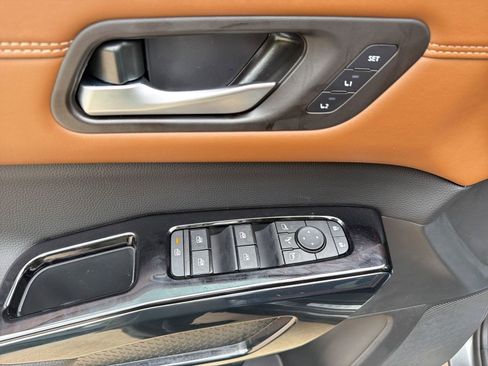 New 2026 Nissan Pathfinder Platinum w/ Cargo Package FWD image 21
