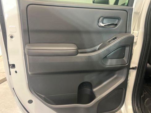 New 2026 Nissan Frontier SV w/ All-Weather Content Package AWD/4WD image 18