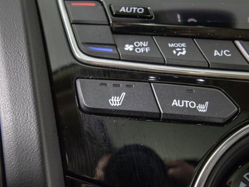 Used 2024 Acura RDX w/ Technology Package image 27