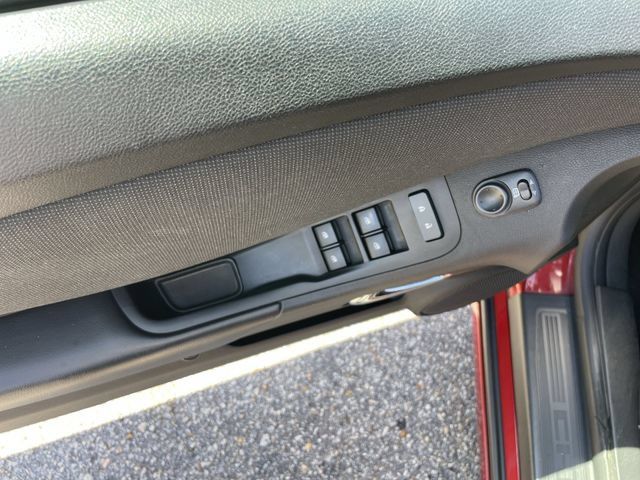 Used 2015 Chevrolet Camaro LT RWD image 13
