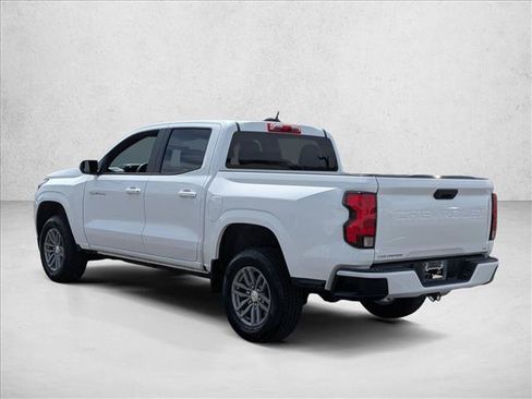 Used 2024 Chevrolet Colorado LT RWD image 7