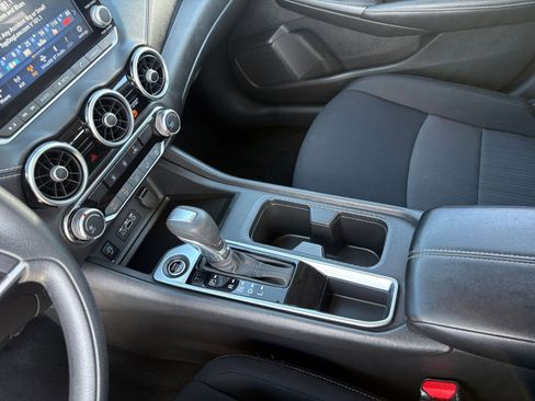 Used 2025 Nissan Sentra SV FWD image 39