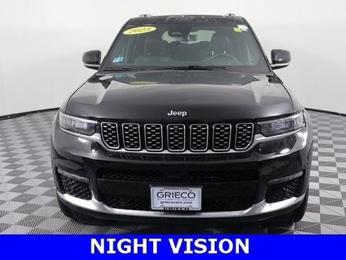 Used 2023 Jeep Grand Cherokee L Summit image 3