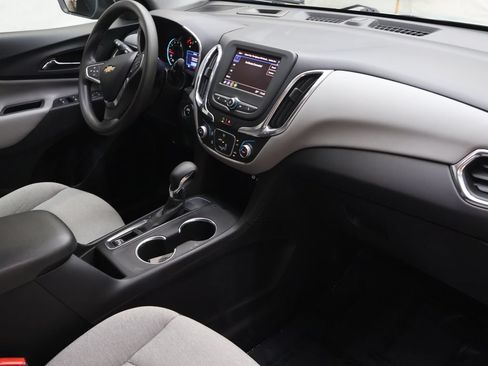 Used 2022 Chevrolet Equinox LT FWD image 10