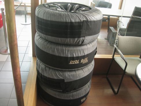 Used 2018 BMW X5 M AWD/4WD image 31