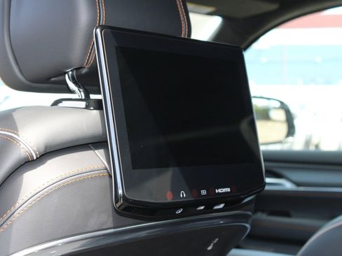 New 2025 Jeep Grand Wagoneer Series III w/ Rear Seat Video Group 1 image 46