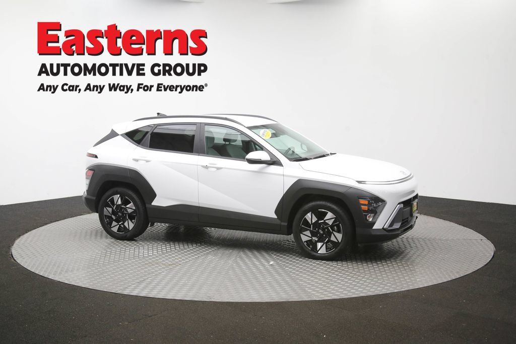 Used 2024 Hyundai Kona SEL FWD image 46