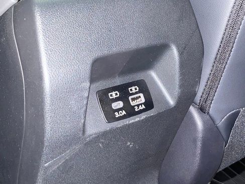 Certified 2025 Subaru Crosstrek 2.5i Sport image 32