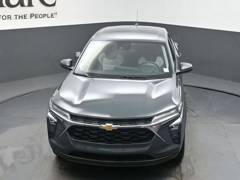 New 2026 Chevrolet Trax LS FWD image 37
