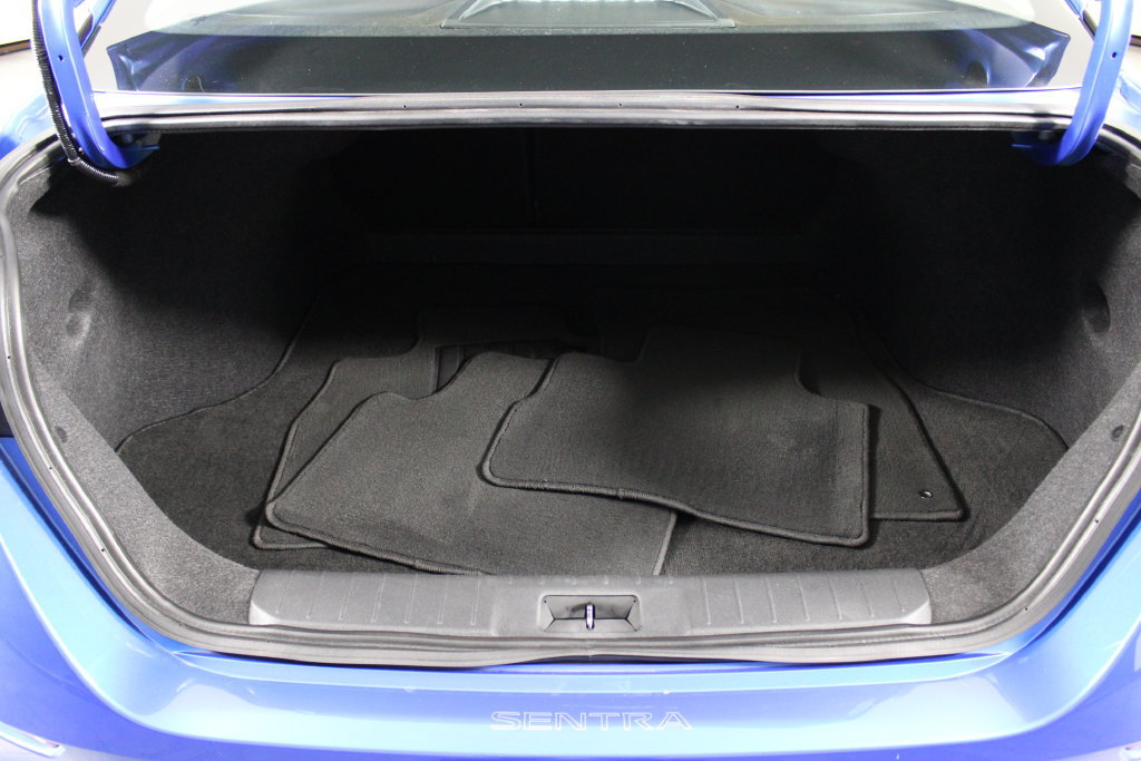 Certified 2024 Nissan Sentra SV w/ SV Premium Package FWD image 17