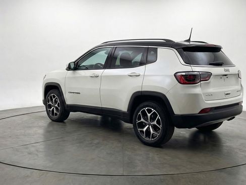 Used 2025 Jeep Compass Limited AWD/4WD image 6