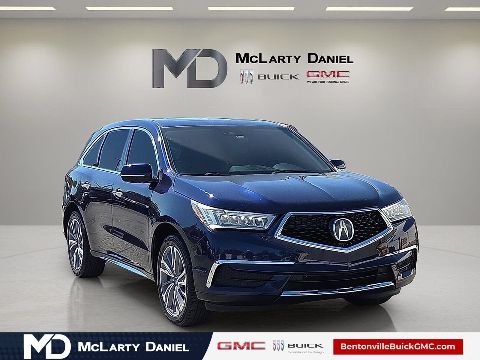 Used 2017 Acura MDX w/ Technology Package AWD/4WD image 1