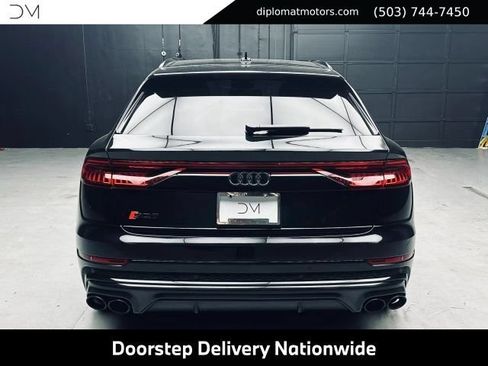 Used 2023 Audi SQ8 Prestige AWD/4WD image 6