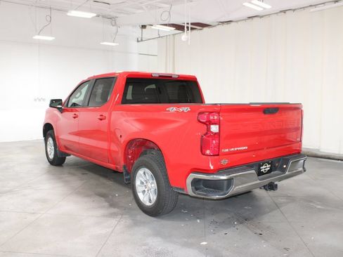 Used 2025 Chevrolet Silverado 1500 LT AWD/4WD image 7