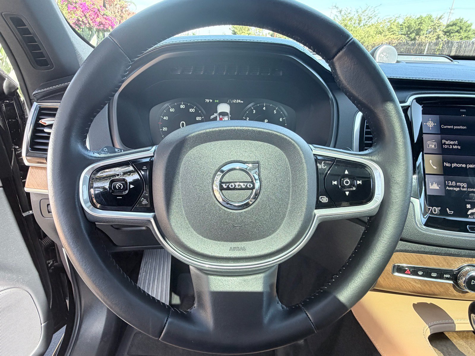 Used 2018 Volvo XC90 T6 Inscription w/ Convenience Package AWD/4WD image 15
