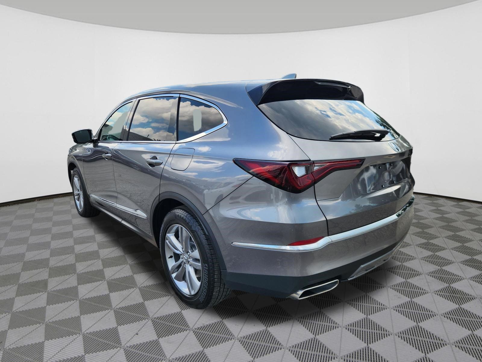 Certified 2026 Acura MDX SH-AWD image 3