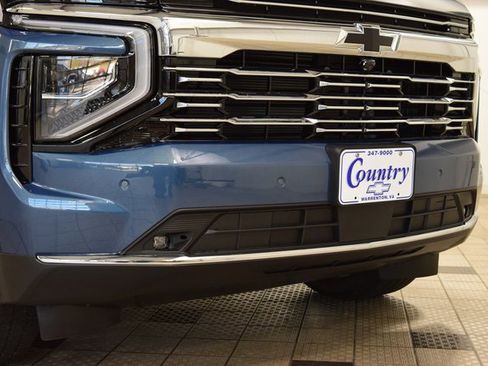 New 2026 Chevrolet Suburban Premier w/ Sun And Tow Package image 13