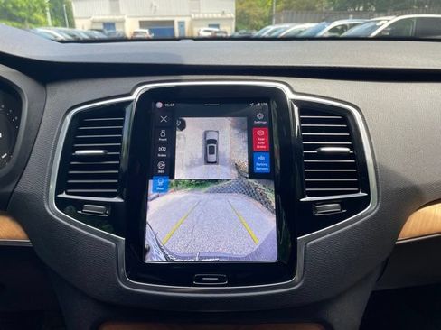 Certified 2024 Volvo XC90 B5 Plus AWD/4WD image 23