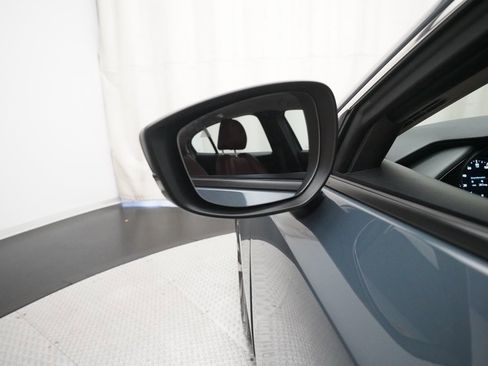 Used 2024 MAZDA MAZDA3 s image 24