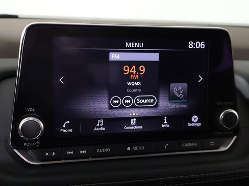 Used 2023 Nissan Rogue S AWD/4WD image 39