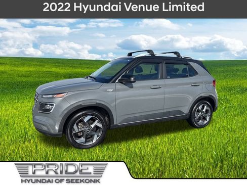 Used 2022 Hyundai Venue Limited image 1