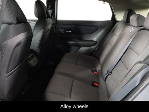 Used 2023 Nissan Ariya FWD image 16