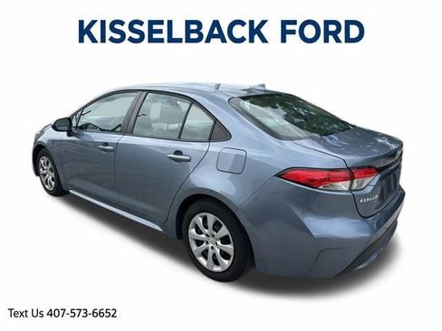 Used 2020 Toyota Corolla LE FWD image 6